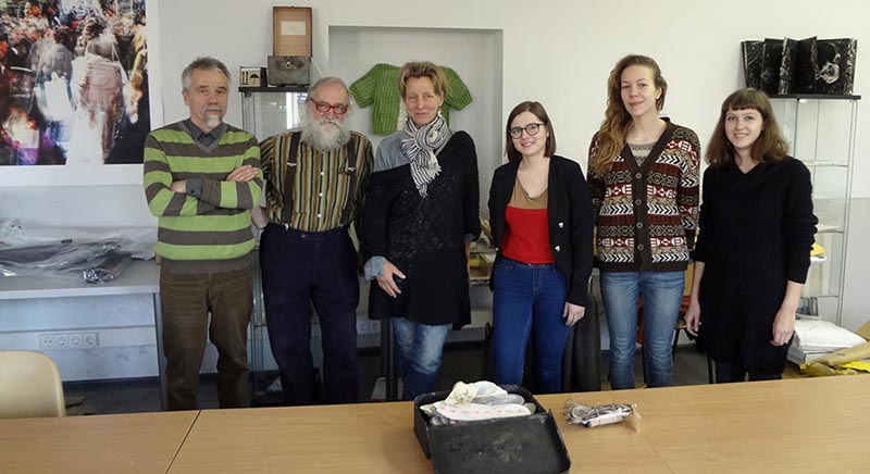 artists-book-triennial-vilnius-Jury-with-students